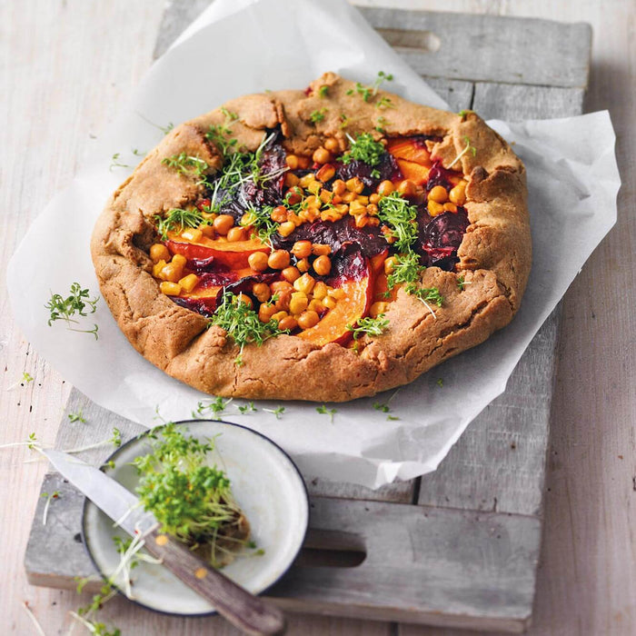 Crostata mit Kürbis, Rote Bete und Kichererbsen