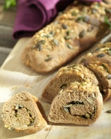 Gerolltes Dinkel-Kräuterbaguette