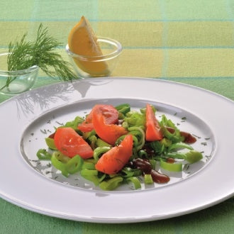Tomaten-Lauchgemüse mit zitroniger Dillsauce