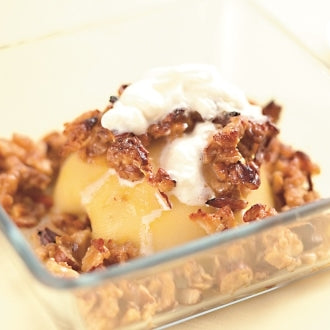 Ingwer-Apfelgratin mit Nusskaramell und Zimt-Kokossahne